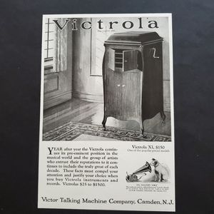 Victrola XI Original Print Magazine Advertisement From 1921.
